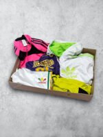 Ropa vintage de cuero y tejidos, ropa deportiva y accesorios de segunda mano en buen estado.