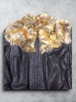 Cazadora de cuero genuino con pelo natural, estilo vintage y elegante. Perfecta para un look clásico.